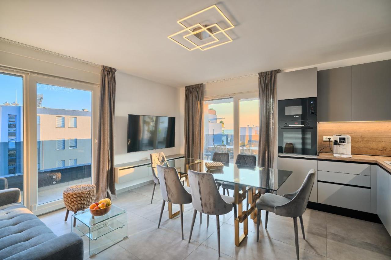 Liberty Living Apartments Split Eksteriør billede